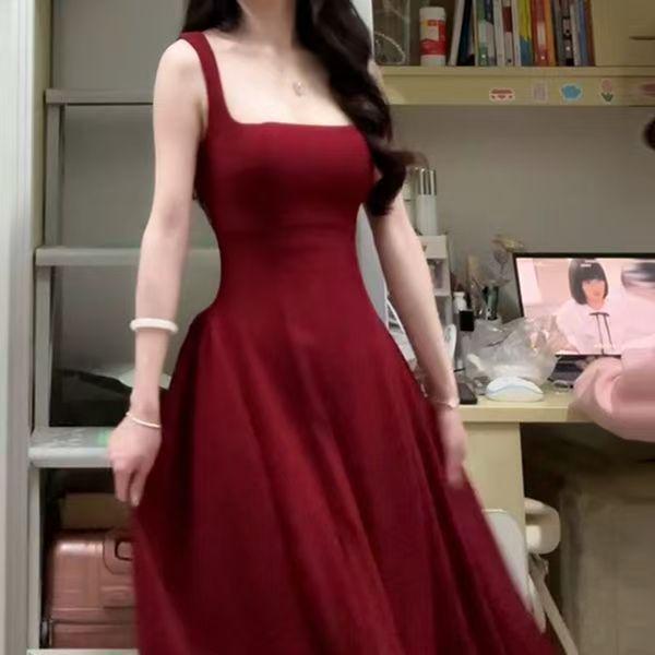 2025 Petite French Red Slip Dress: Sexy Summer Style for Women