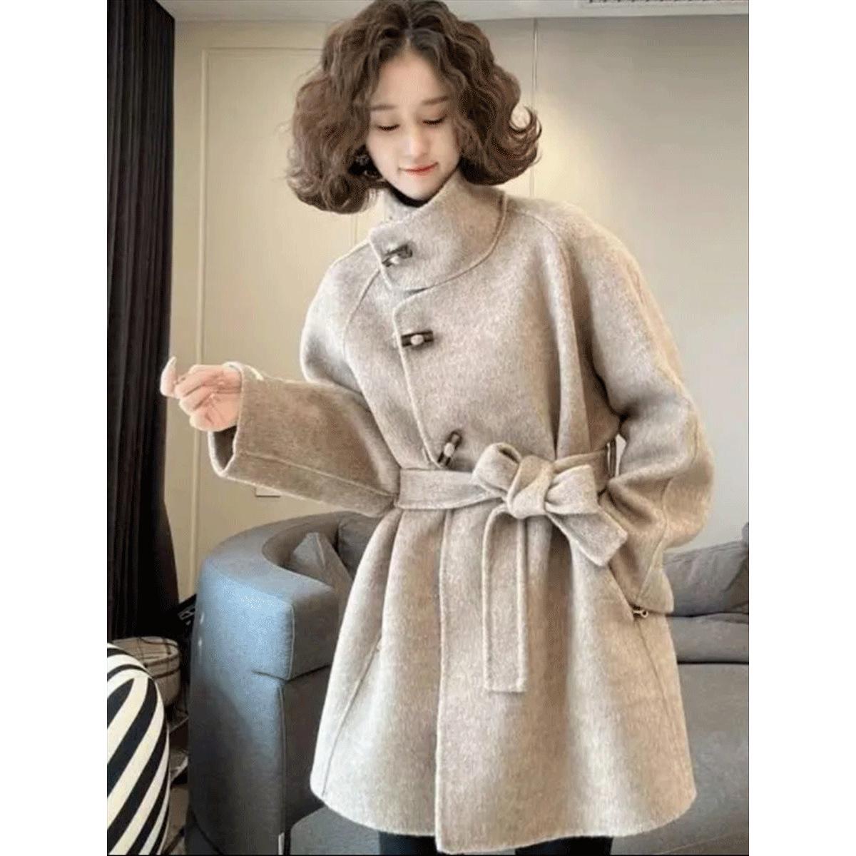 Женское шерстяное пальто 2025: Новый осенне-зимний высококлассный корейский стиль Coco, модный, утолщенный и элегантный. S (Fits 80-105 jin)