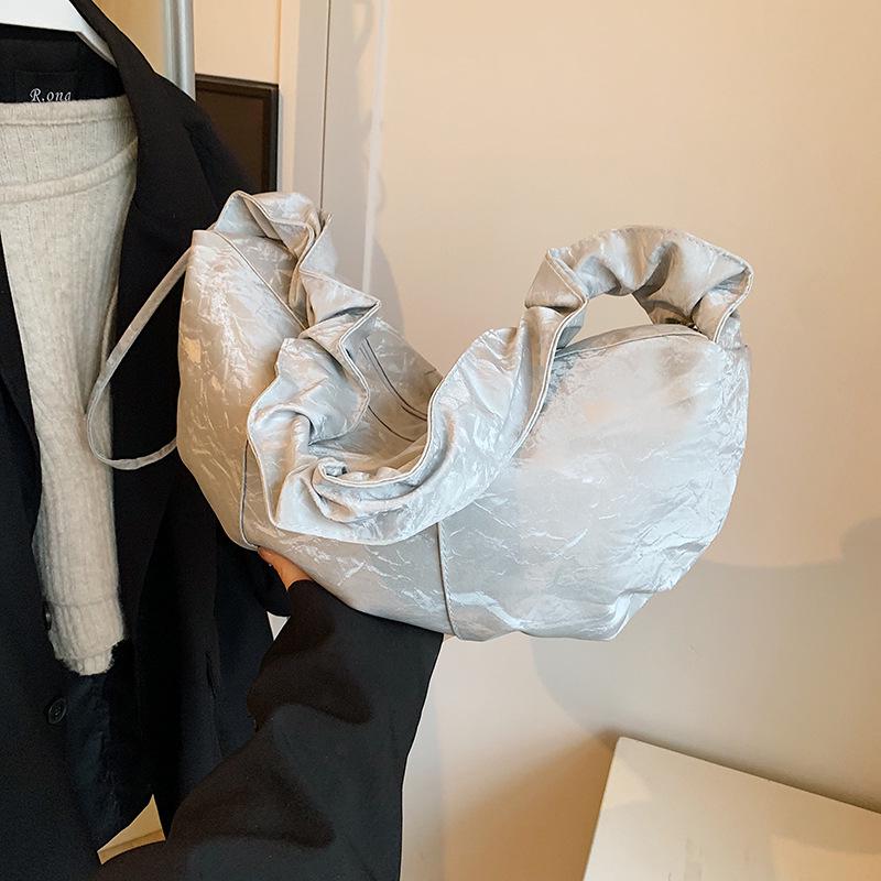 

Trendy Japanese Pleated Crescent Dumpling Bag - Women s Casual Large Shoulder & Crossbody Bag рожевий