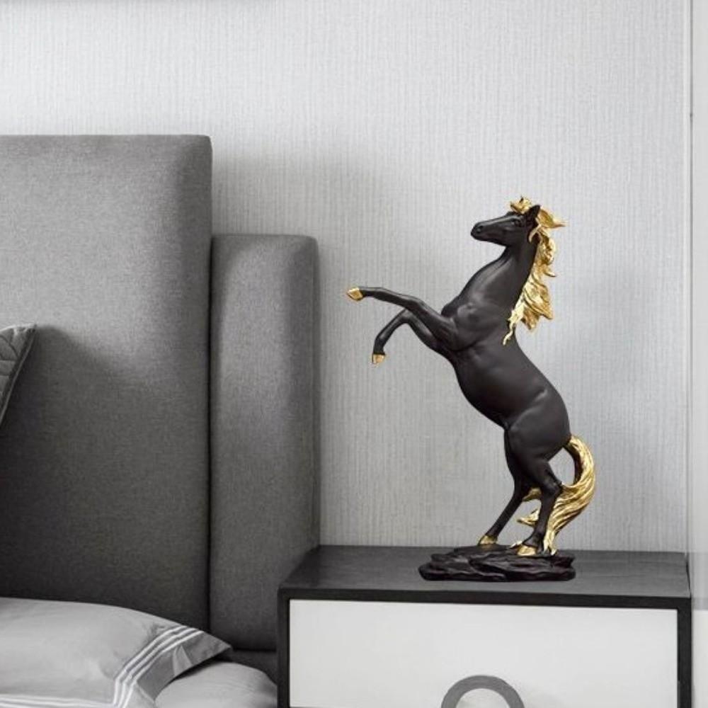 Resin Standing Horse Figurine Desktop Standing Horse Decoration Standing Horse Statue  Office