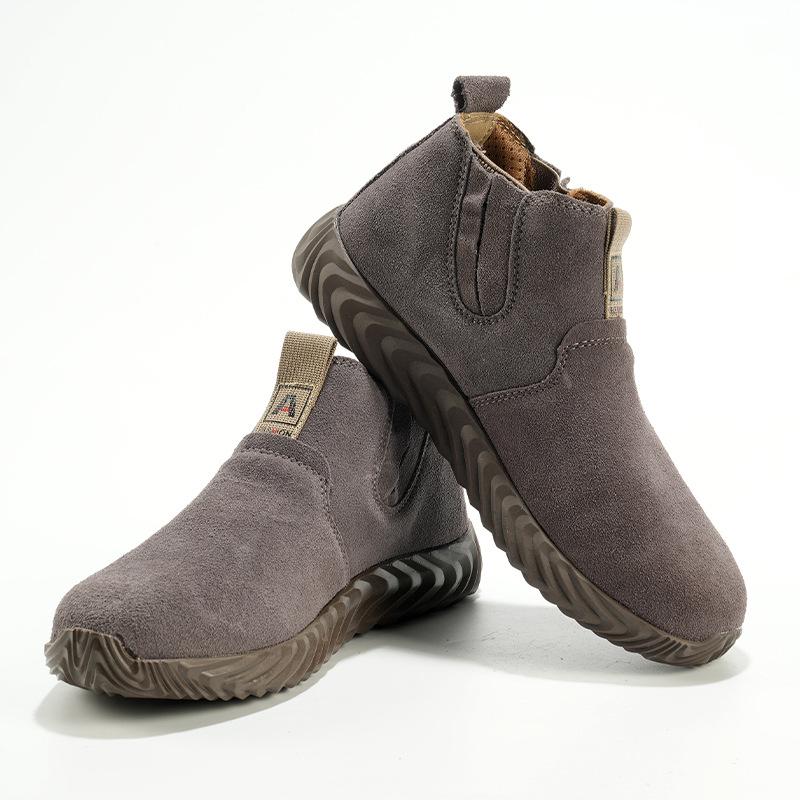 Men's All-Season Lightweight Slip-On Safety Shoes - Anti-Smash, Anti-Puncture, Ideal for Construction and Welding Work.