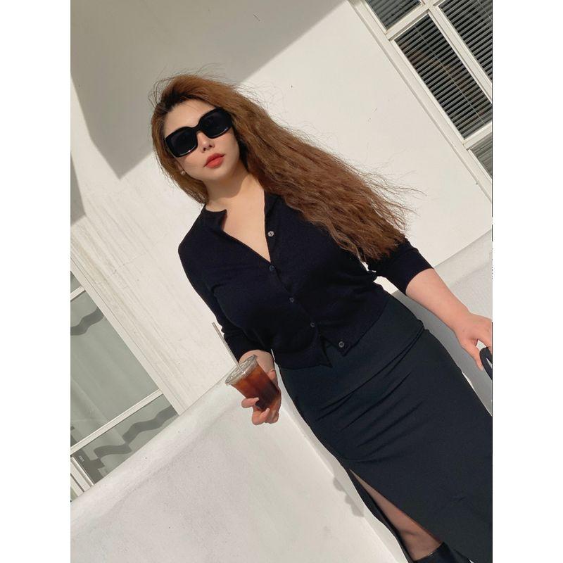 Miss Biggie European and American Plus size Slimming Comfortable and Versatile Shell Button round Neck Long sleeve Cotton Blend Knit cardigan