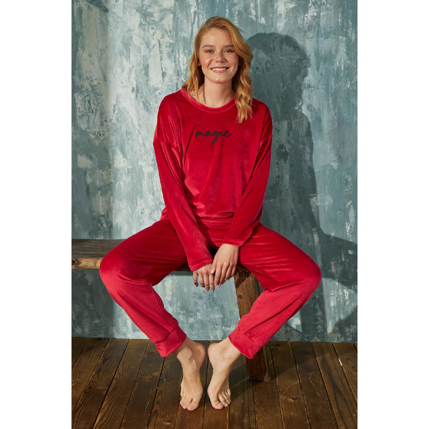 

Magic Long Sleeve Cuffed Winter Red New Year s Themed Velvet Women s Pajama Set -2 S/M