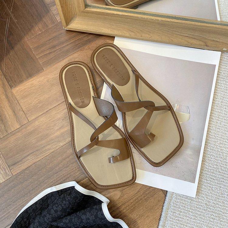 

The same style as the Korean boss lady~ 2024 summer new Korean version of toe slippers for women s summer wear fashionable cool slippers 35 чёрный