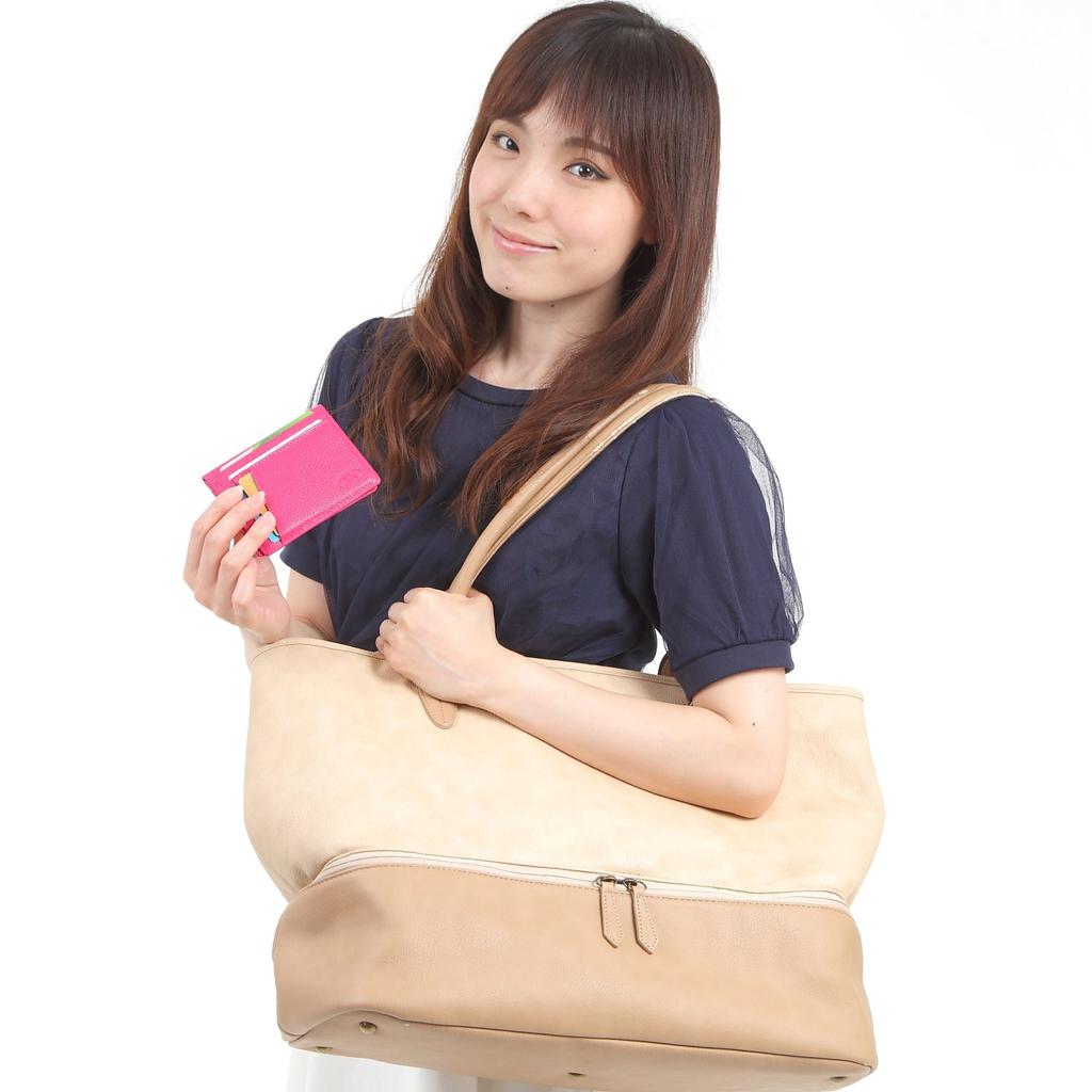 Abonament de navetă din piele naturală KK, cu 9 carduri, cu CI, transparent, pentru naveta la cutie cadou inclusă (Piața Sanshiro) Husă, Culori, Husă, Husă, Carte, Pliabilă,