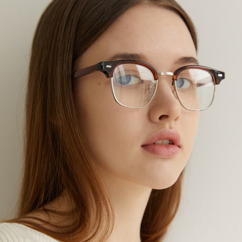 

One Brilliant Griffin-OB261-Brown FREE