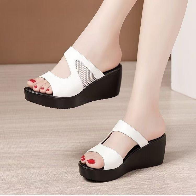 Soft leather fish mouth mesh cool slippers women's outer wear 2025 summer slope heel waterproof table versatile sandals platform slippers