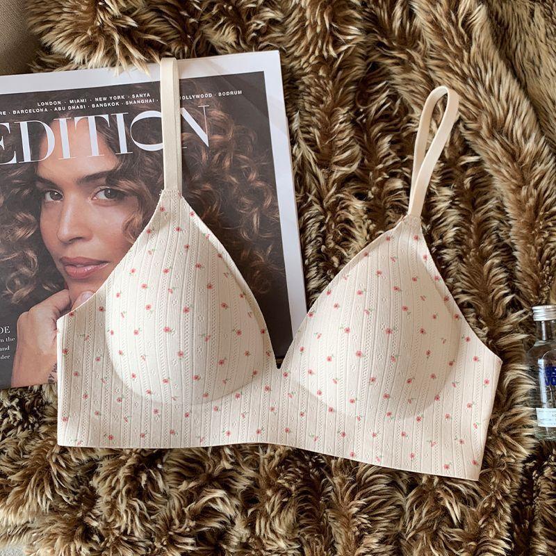 Women's Summer Sweet Floral Seamless Bra Push-Up Naked Feeling Soft Support Anti-Drooping Side Boob Control Underwear