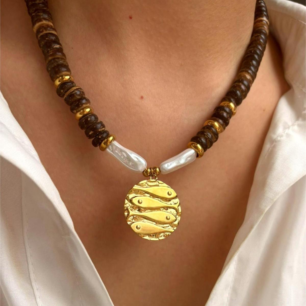 

Модне кольє для жіночих ювелірних виробів коричневий