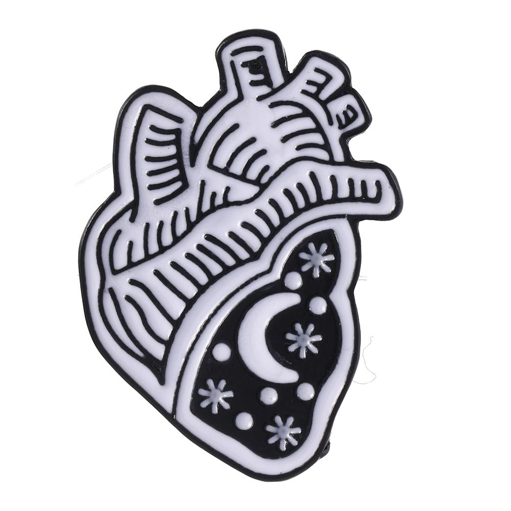 6Styles Goth Darkness Weave Brain Enamel Brooches Ticker Knife Panda Rabbit Sarcastk?Never Shaped Pins Ghost Coffee Heart Badge