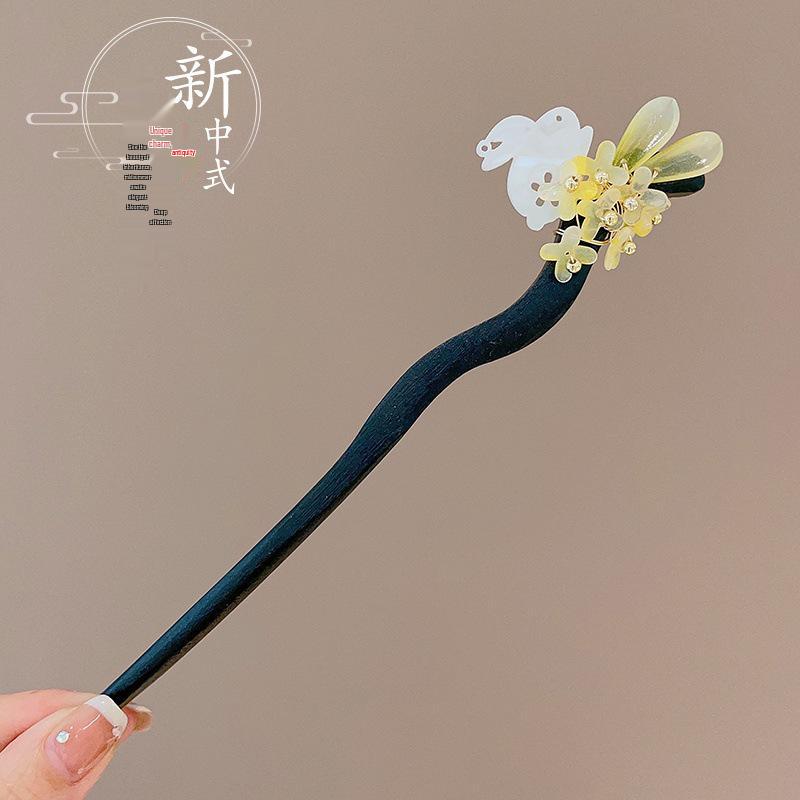 Traditional Sandalwood Hairpin for Chinese Cheongsam & Hanfu Updo