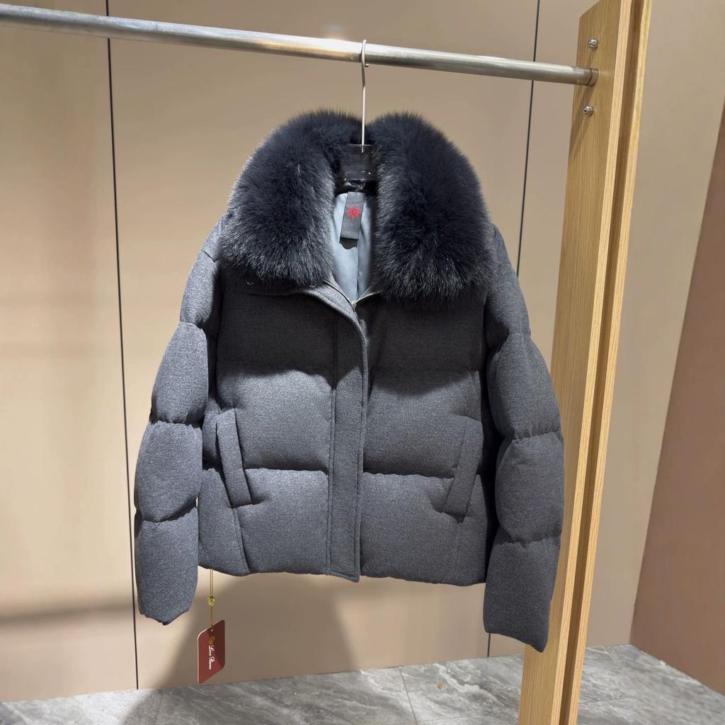 European Station Natural Real Fox Hair White Goose Down Jacket Ladies Warm Lp Short High-end Fur Fashion Jacket