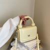 Simple high-end portable small square bag 2025 summer new niche trend fashion casual versatile shoulder women's bag