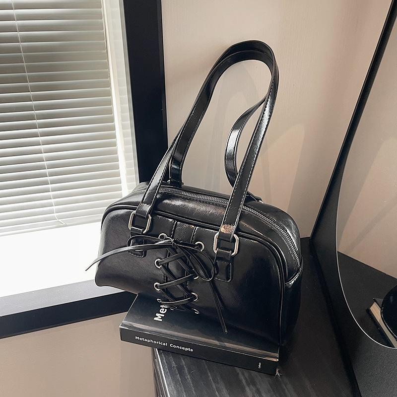 Bow Spice Girl Underarm Bag Women's 2025 New Autumn and Winter Tote Bag Shoulder Bowling Pillow Bag Commuter Bag