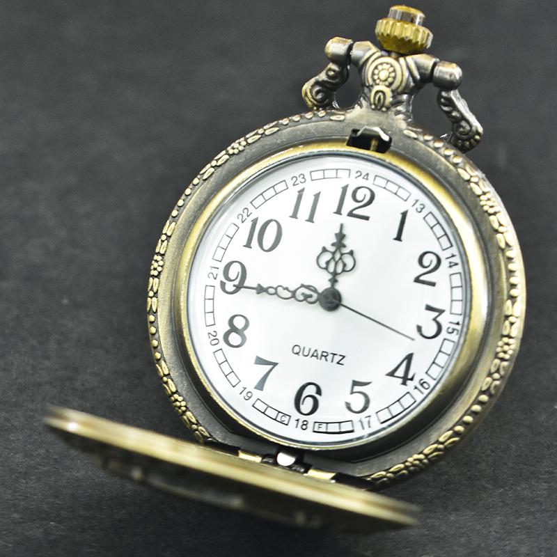 Retro Bronze Steampunk Openwork Flower Flip Quartz Necklace Commemorative Pocket Watch