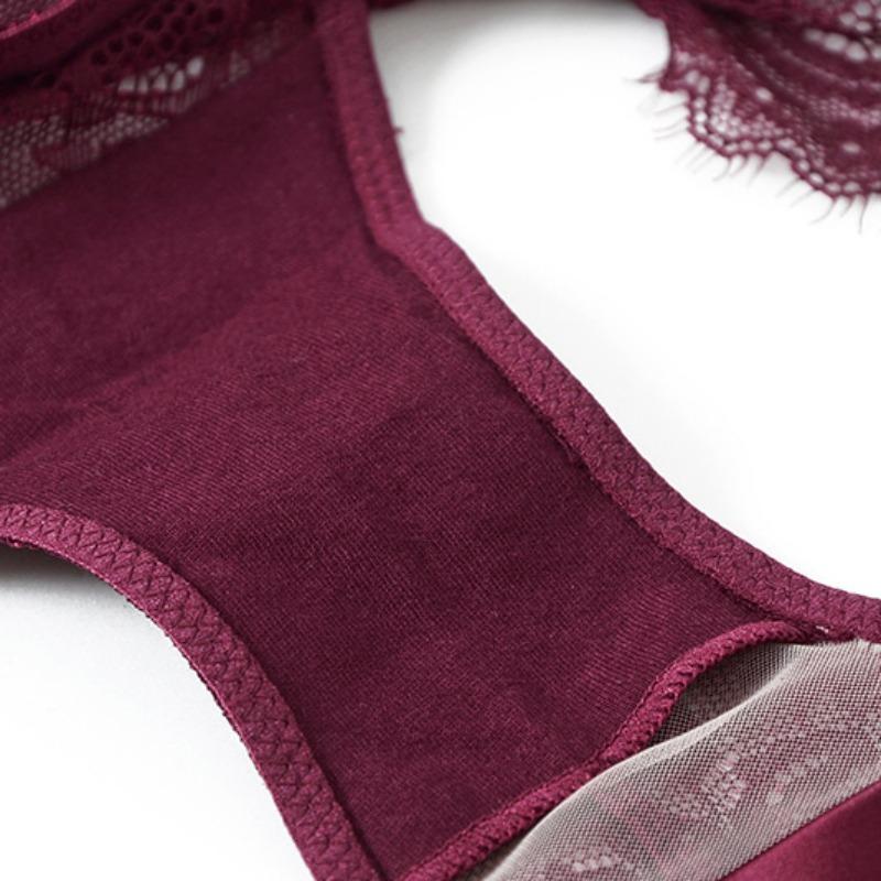 Set reggiseno a triangolo sexy in pizzo patchwork in rete leggermente foderato reggiseno senza fili per seni piccoli set slip intimo donna lingerie