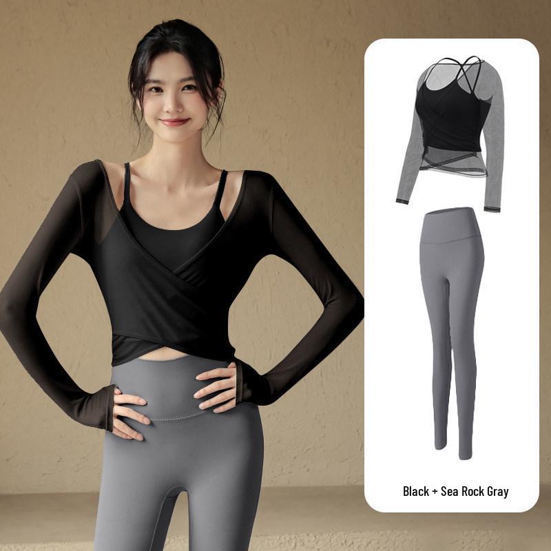 Women's Mesh Two-Piece Yoga Top with Chest Pads - Slimming, Versatile for Pilates and Fitness.