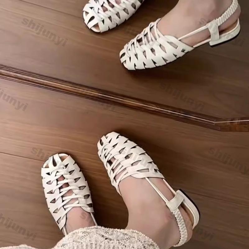 Fashion Women's Sandals 2025 New Weave Baotou Lightweight Comfortable Casual Shoes Hollow Breathable Fashion Luxury Square Toe Sandals