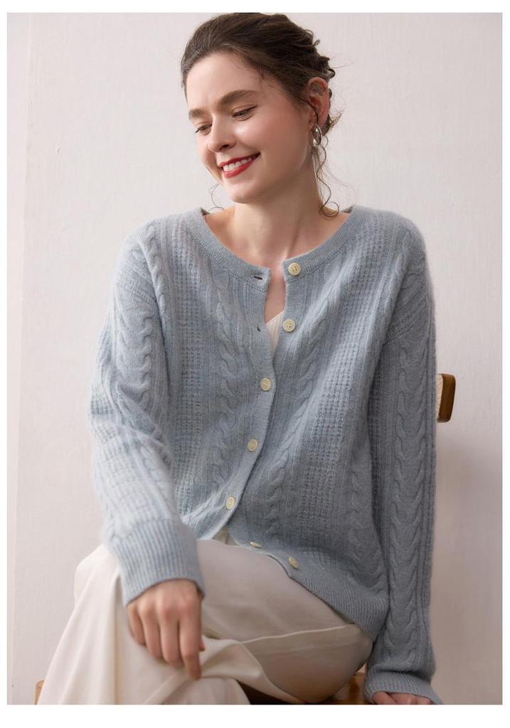 Women's Cashmere Round Neck Knit Cardigan - Autumn/Winter Retro Cable Design