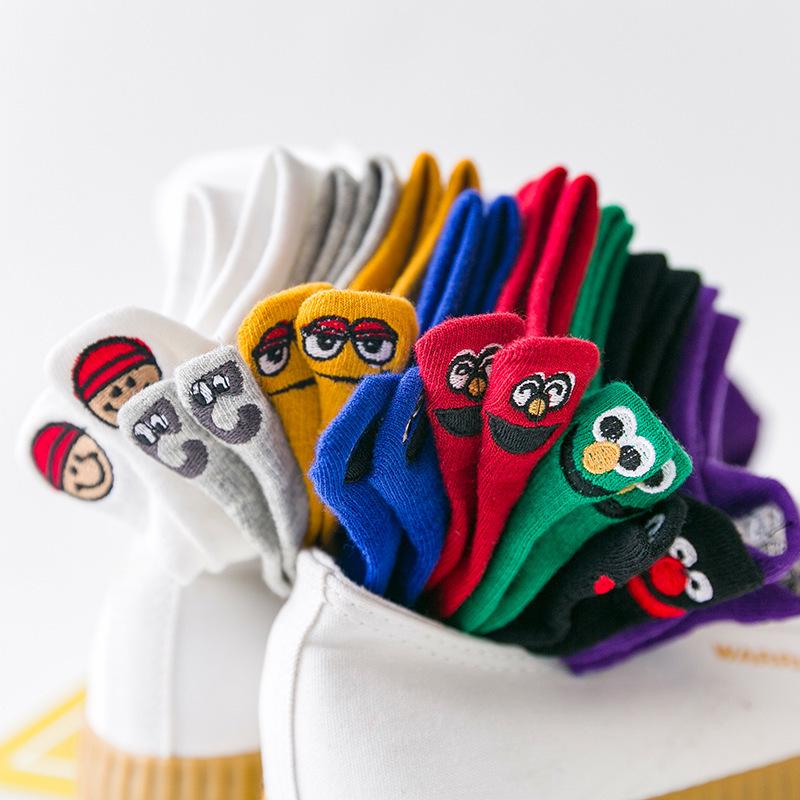 Sesame Street Women's Cartoon Embroidered Ankle Socks – Cute, Thin, Heel-Protection Sports Socks for Summer