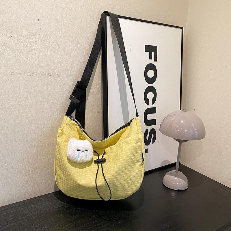 Premium plaid casual large-capacity drawstring tote bag women's 2025 new versatile texture trendy shoulder bag