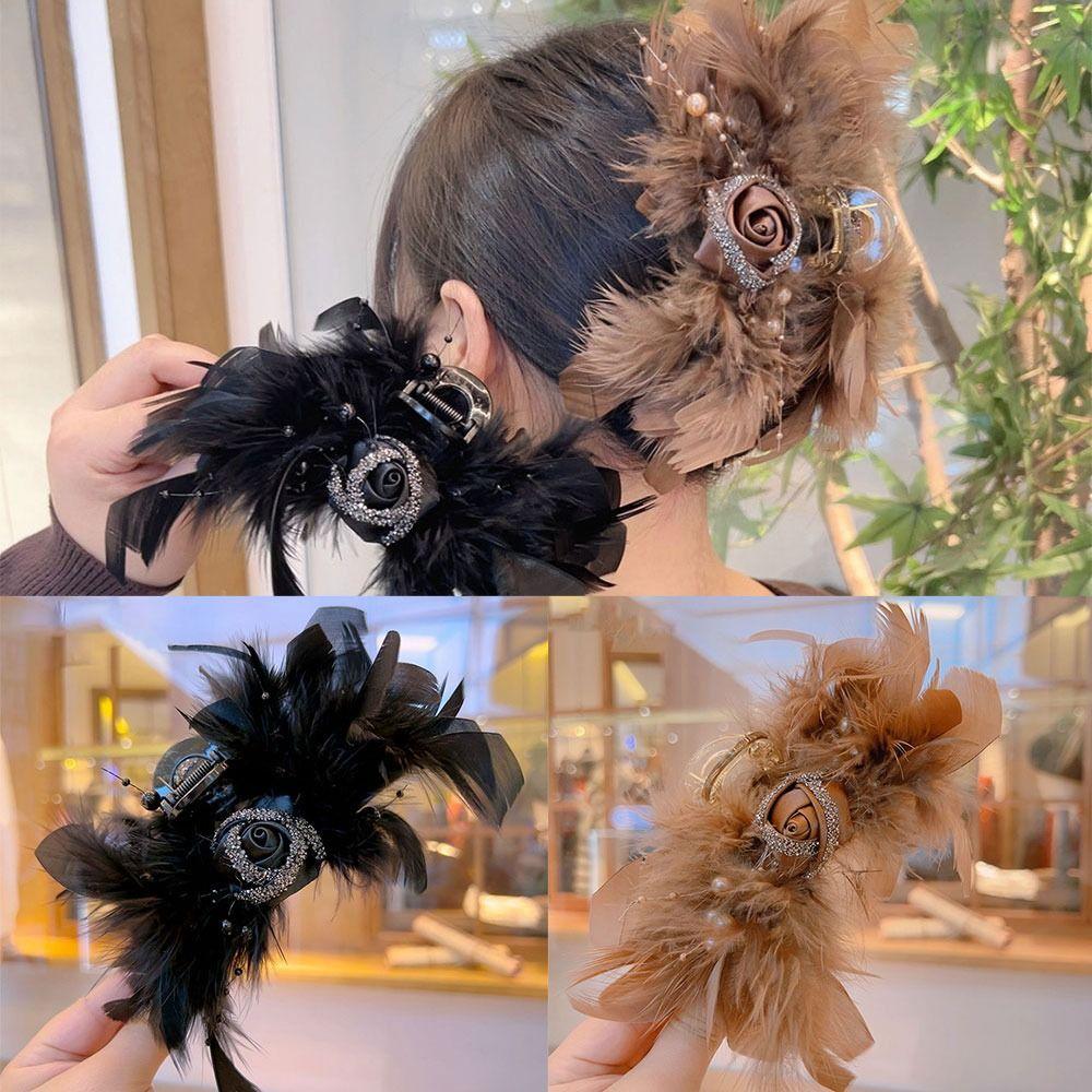 

Mesh Grasping Clip Beads Tassel Shark Clip Creative Gift Crab Hair Clips чорний