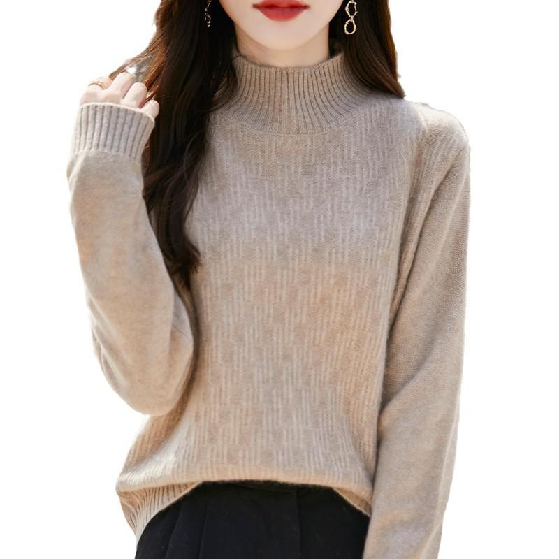 Women's Pure Wool Jacquard Sweater: Half-Neck, Loose Fit, Slimming & Versatile for Autumn/Winter