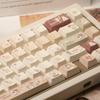 Caramel Warm Winter Keycaps Customized Diy Aula Keyboard Cherry Cute Simple Advanced Keycaps Personality Pbt Retro Keycap