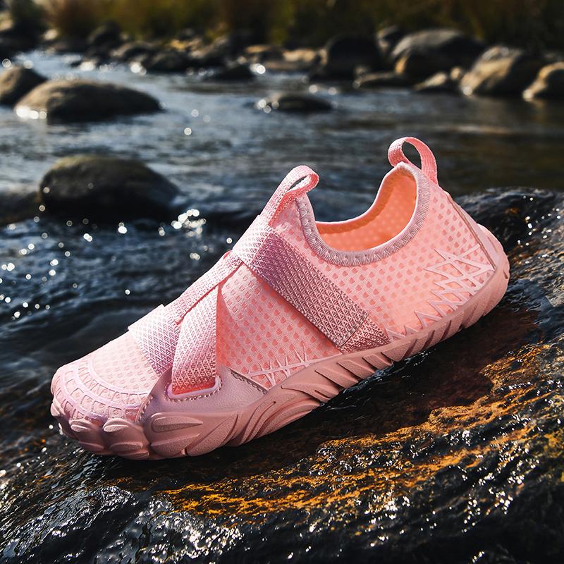 Muži Aqua Boty Ženy Boty do vody Pláž Naboso Rychlosuché Plavání Sandály Drenáž Proti proudu Brodění Tenisky Pro Fitness Jóga Potápění Surfování Kempování Běh