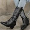 Damen Stiefel bis zur Wade Hochwertige Lässige Lederstiefel Modische Spitze Plateau Absatz Stiefel Klassische Stickerei Westliche Cowboystiefel