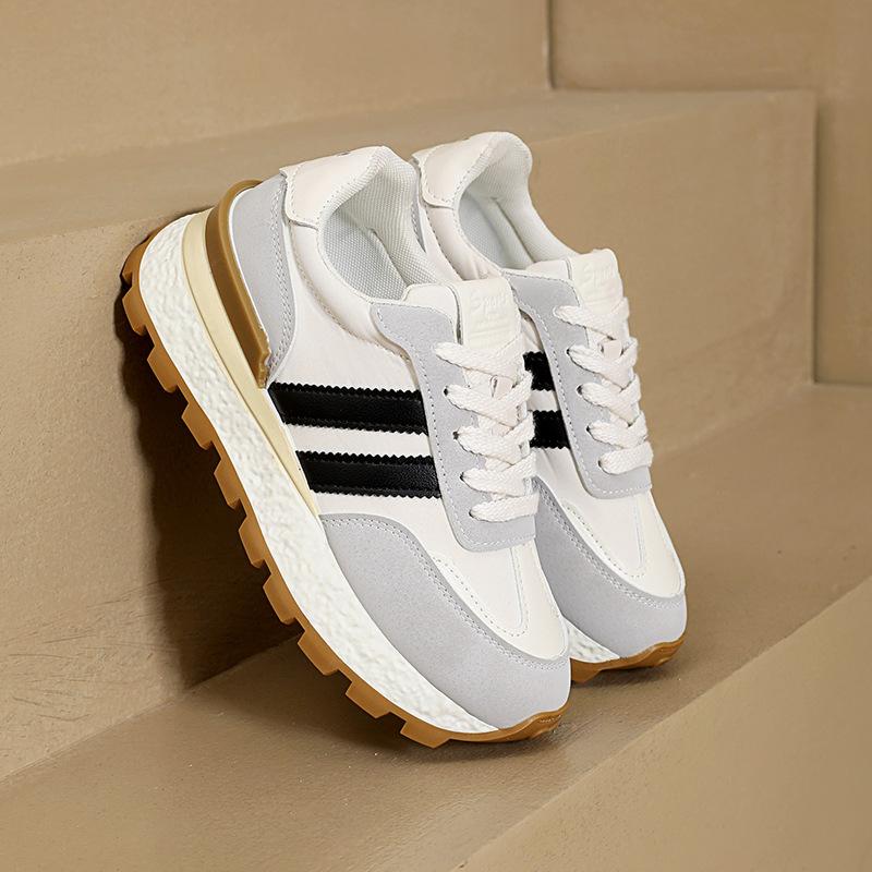 

Soft leather dad shoes women s 2025 autumn new thick-soled casual height-increasing Forrest Gump shoes lightweight and versatile women s sneakers 40