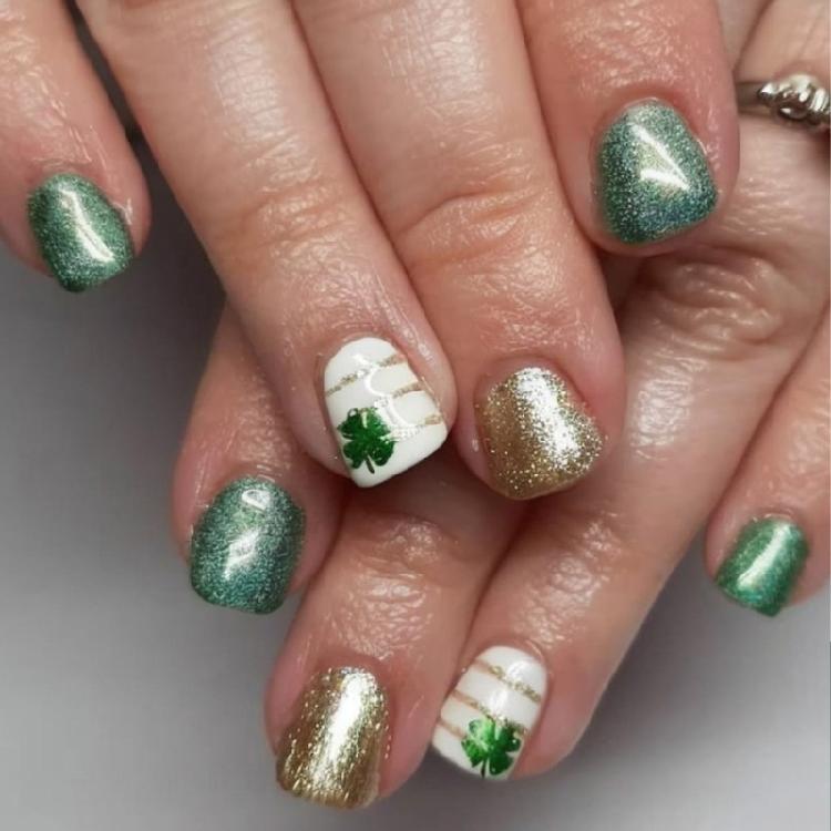 

Pack of 24 MultiPurpose Green Gold Fake Nail Short Square Artificial Nail Shamrock Design Suitable for Fashion Lover 1
