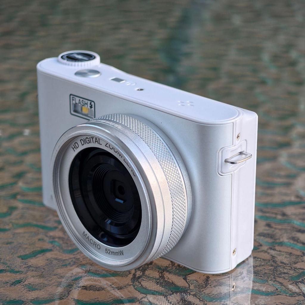 4K Touchscreen HD Digital Camera with MP3 Player & CCD for Students/Parties