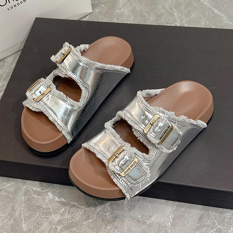

2025 новые летние ретро шлепанцы на толстой подошве с увеличением роста, повседневные, крутые, женская мода, универсальные, на одном слове, с пляжной обувью 40 серебряный