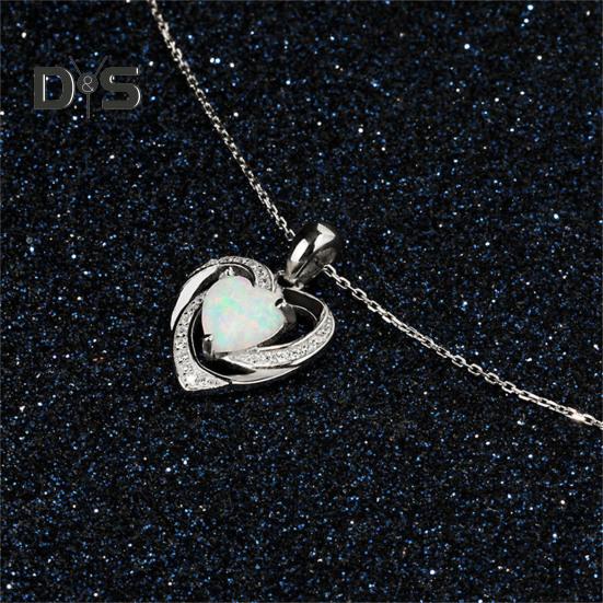 Faux Crystal Heart Infinity Necklace Sparkly Rhinestone Pendant Necklace Romantic Jewelry for Valentine's Day Birthday Gift