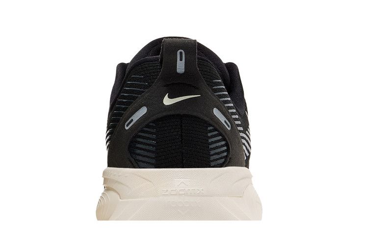 Nike Vomero 18 Black Coconut Milk Light Iron Ore Summit White (Women's