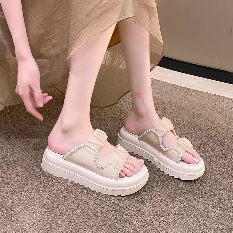 Platform Sandals Women's Summer Wear 2025 New Fairy Style Roman Shoes Pearl Soft Sole Beach Cool Slippers