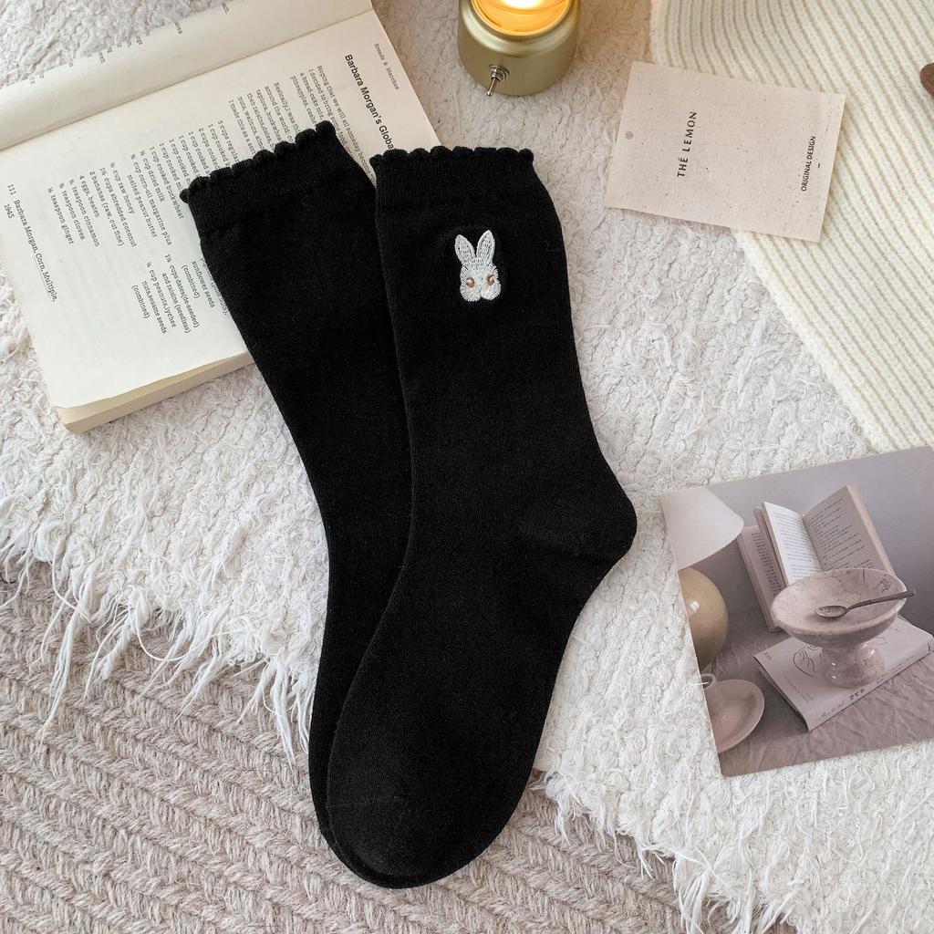 Cartoon medium tube female embroidery cute socks socks rad cotton pile color socks beautiful bunny lace