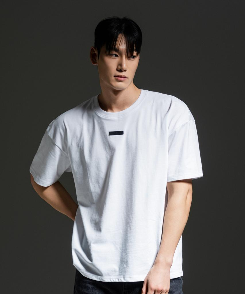 Eosendeo Black Label Cutout Regular Fit Semi-Crop Short Sleeve 2 Colors