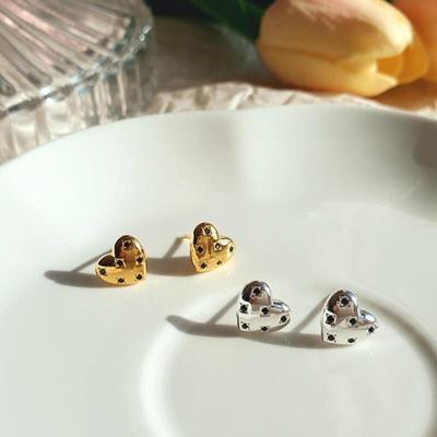 Women's Petite Heart Cubic Cock Cock Gold Earrings