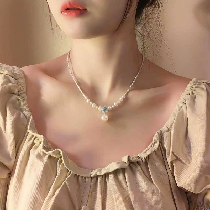 Aquamarine Elegant High-End Sunset Party Necklace for Women (2025 Style)