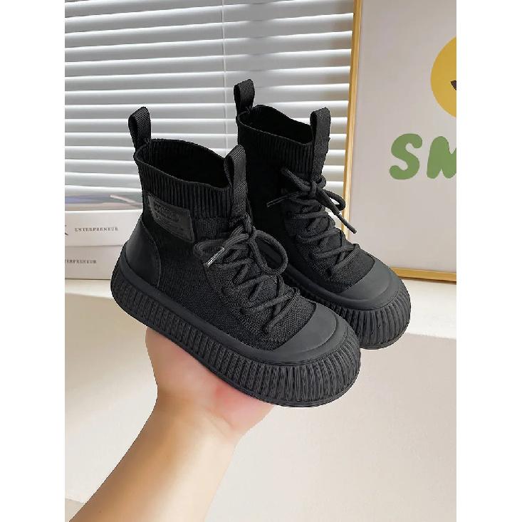 Kinderschuhe, Kinderstiefel, Herbst 2024 neue gestrickte Socken im Western-Stil, Sportschuhe für Jungen, bequem und rutschfest