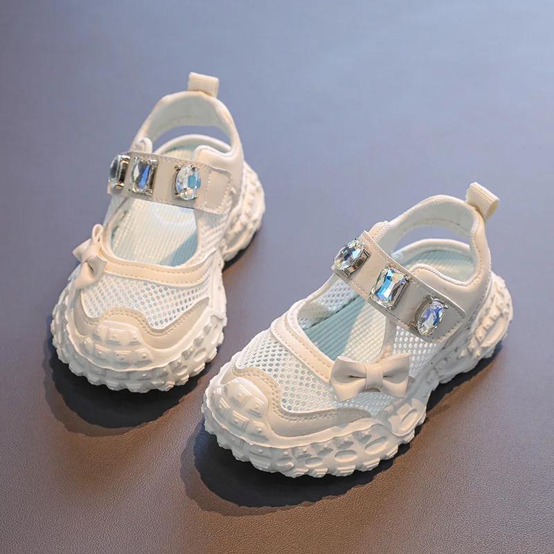 

Girls Sports Sandals Mesh Breathable Kids Running Shoes Shiny Crystal Summer New Children Running Shoes Non-slip Soft Sole 26