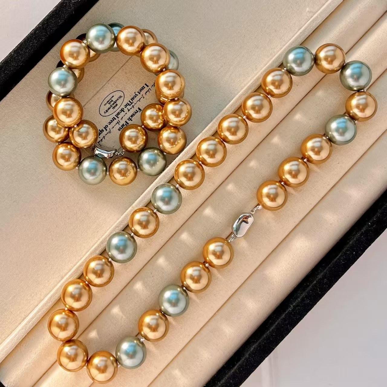 

Vintage 16Mm Large Granular Maillard Brown Faux Crystal Pearl Necklace Clavicle