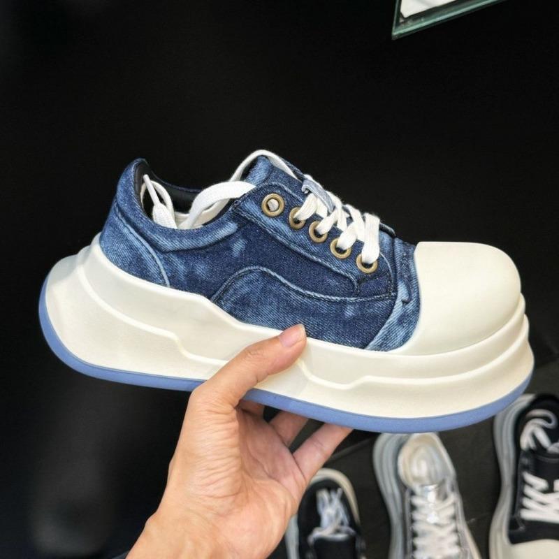 Par rund tå Mickey stort hode sko dame vår og sommer nye stygge søte canvas sko plattform høydeøkende sports- og fritidssko