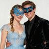Daisy Duck Halloween Mask With Handcrafted Lace For Costume Parties And Couples