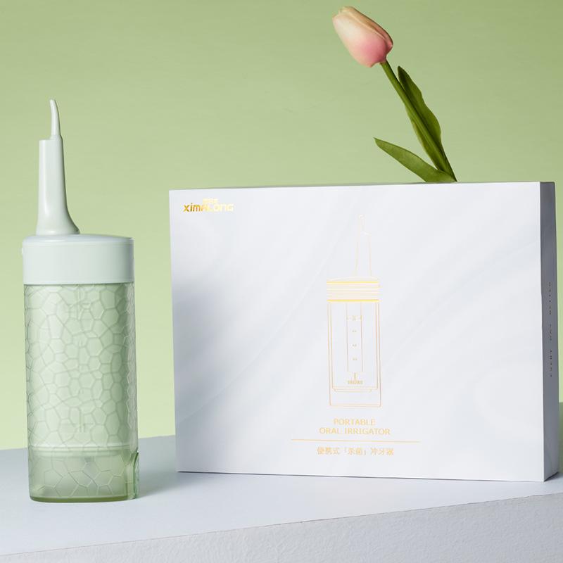 

Портативный умный телескопический электрический ирригатор для полости рта – идеальный вариант для чистки зубов в домашних условиях и отличный подарок