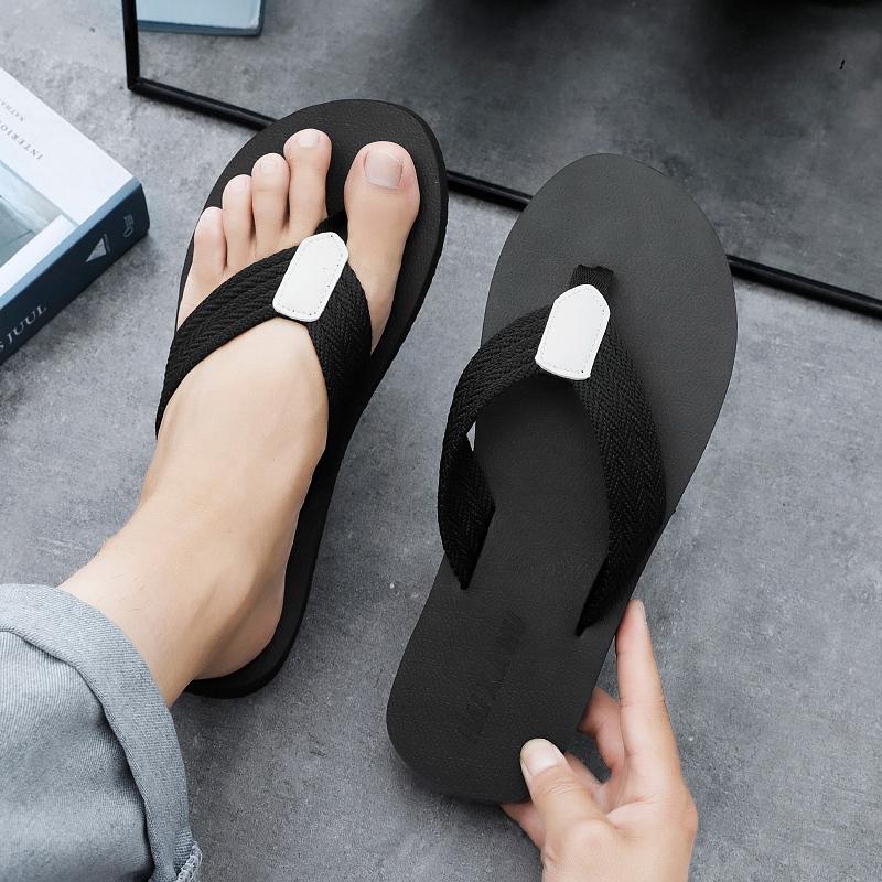 New summer men's sandals flip-flops casual non-slip flat slippers Light outdoor beach shoes Home men's sandals