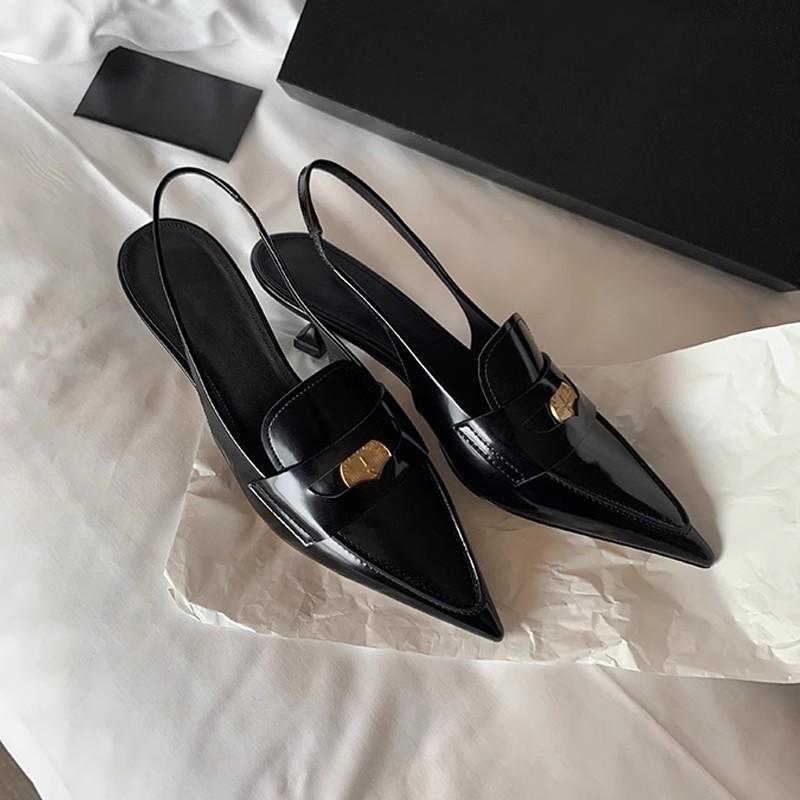 Spot second hair! Fashion versatile new small gold coin leather pointed heel empty sandals women ol commuter shoes spring