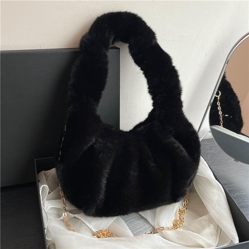 New Furry Bag Women's Autumn and Winter Furry Bag Fashion Pleated Cloud Bag Commuter Plush Handbag